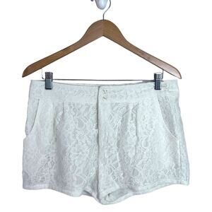 Forever 21 Shorts Floral Lace Ivory Pockets Pleated Lined Womens Size Large